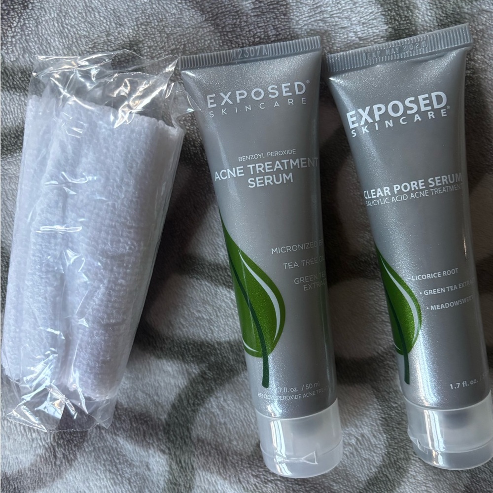 Exposed Skincare Acne Treatment and Pore Serum Set